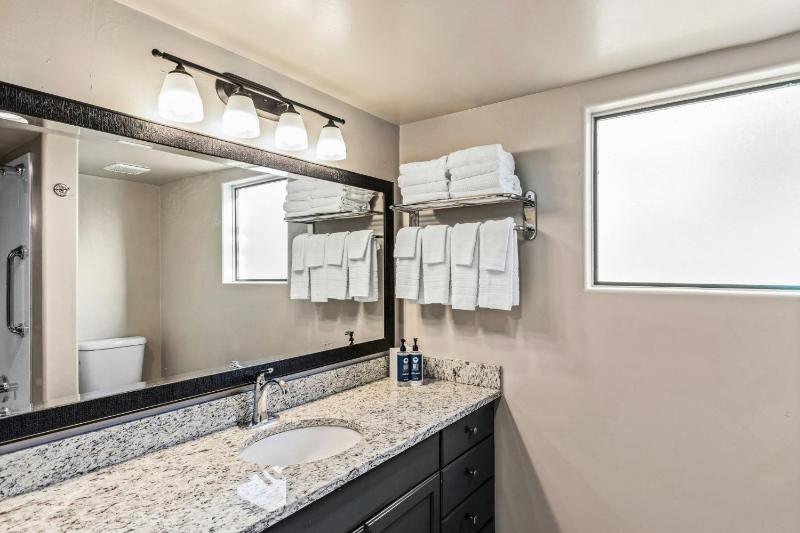 Starr Pass Golf Suites - image 7