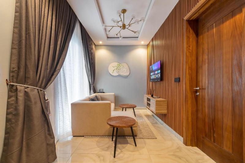 AJ Apartment Luxury Penthouse Shortlet Lagos Island - image 16