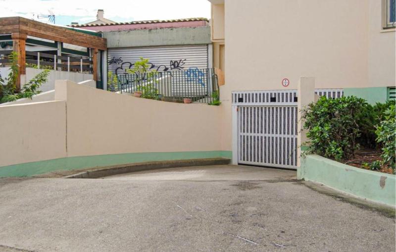 Amazing Apartment In Le Grau Du Roi With Wifi - image 12