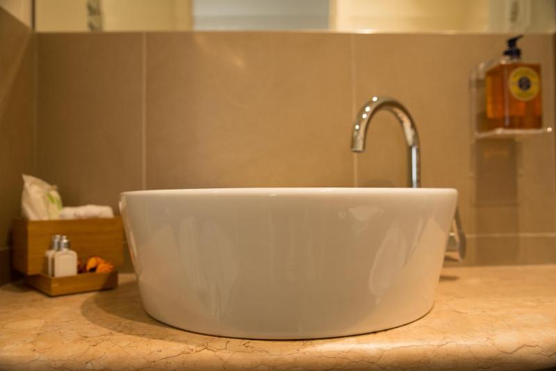 Verona Design - image 9