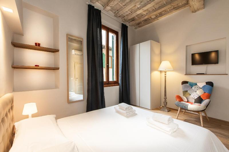 Boheme Apartment by Mamo Florence - image 7