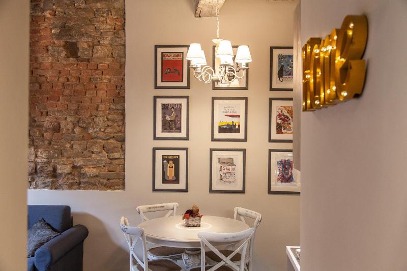 Boheme Apartment by Mamo Florence - image 15
