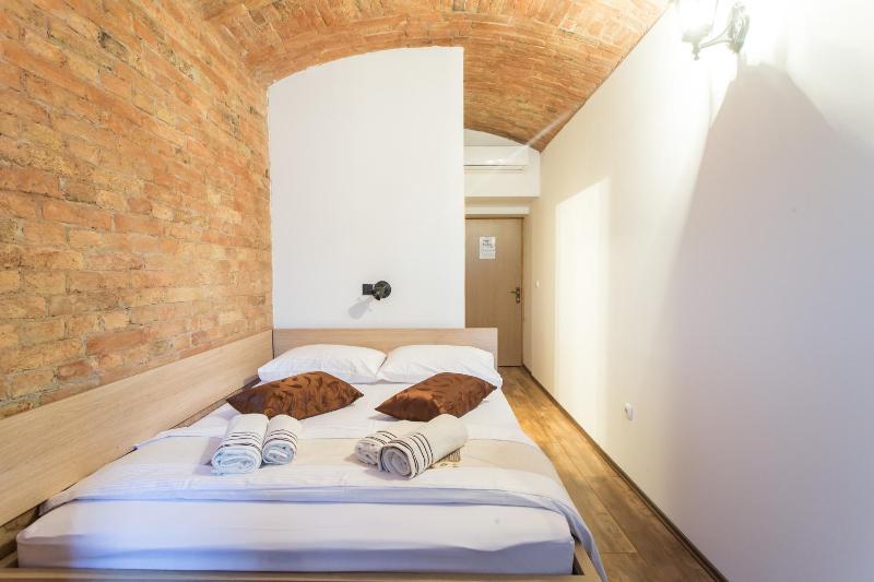 Double Room image 2