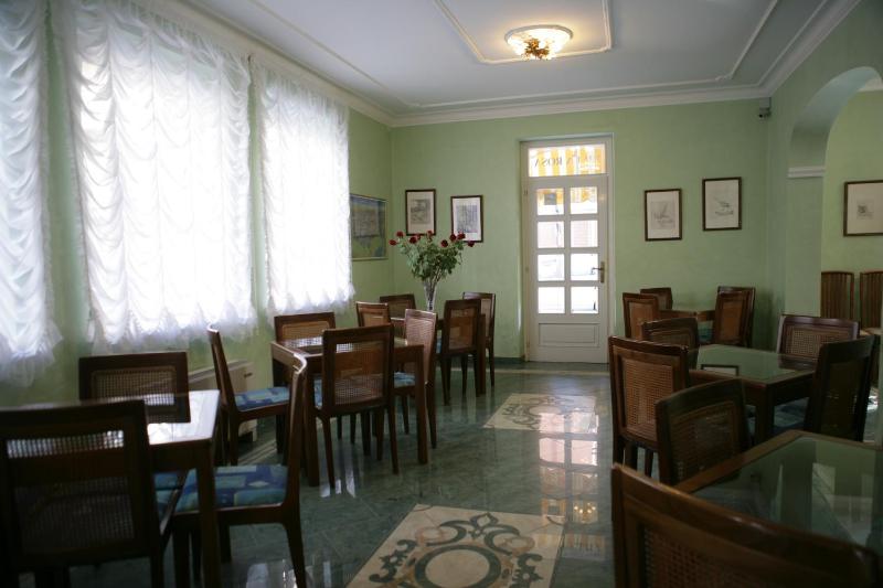 Hotel Villa Rosa - image 22