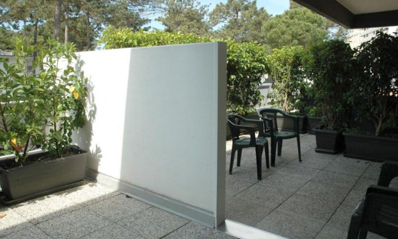 Apartment close to the beach - image 1