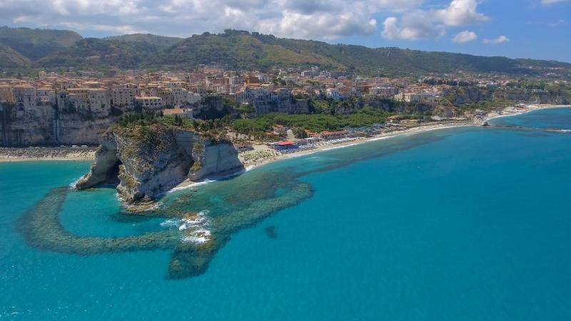 Central Tropea Apartments - Perla & Corallo - image 16