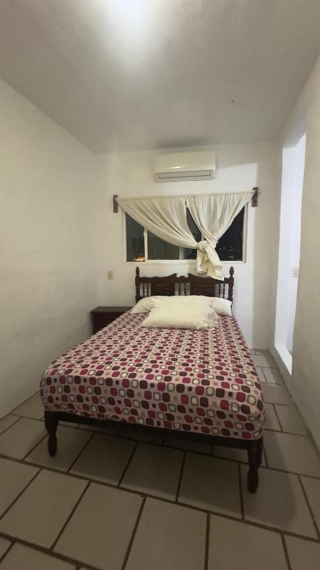 bonita habitacion en zona romantica - image 15