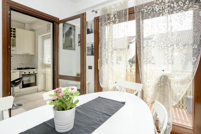 Laguna Lake Front Apartment - image 30