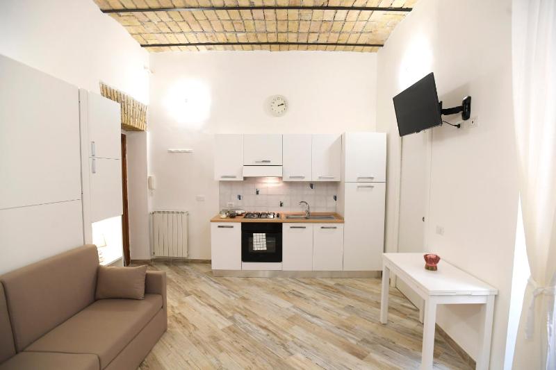 Apartment image 3