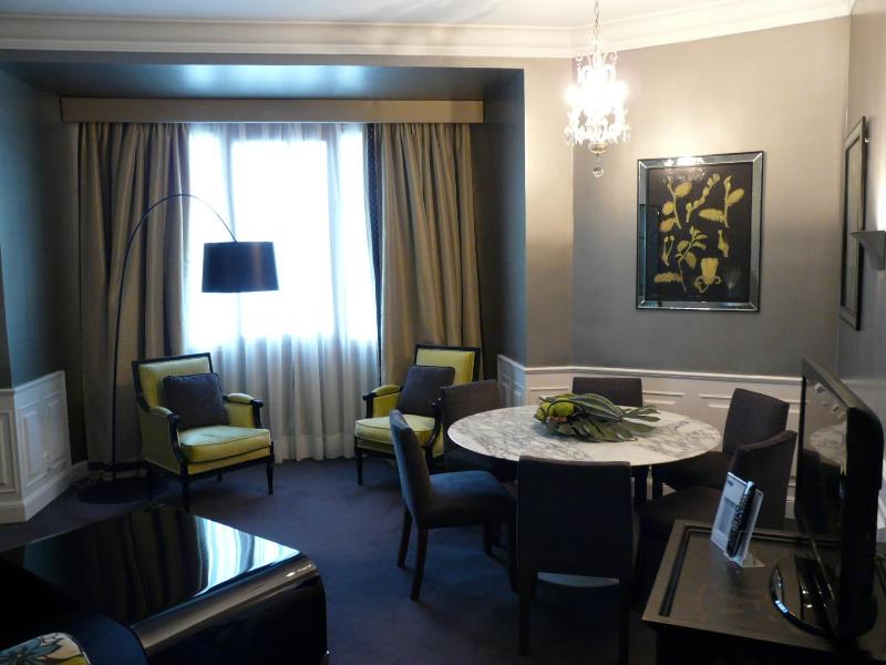 Junior Suite image 2