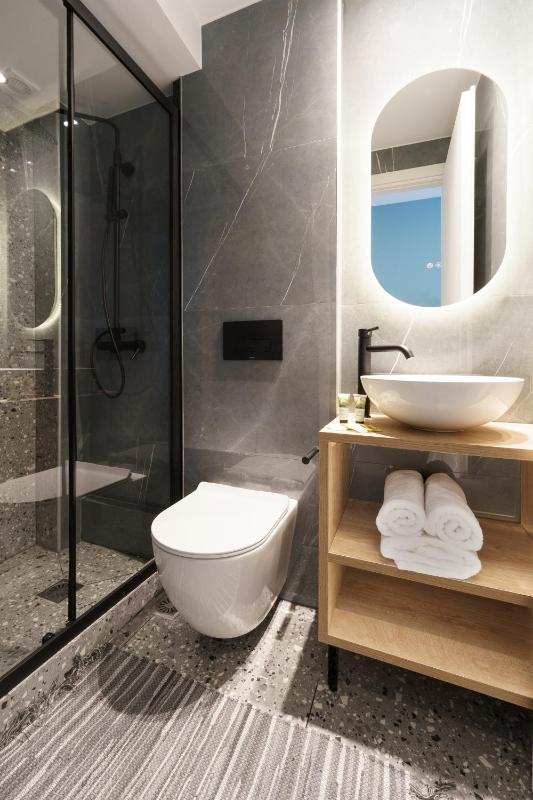 Ernest Suites Psiri - image 2