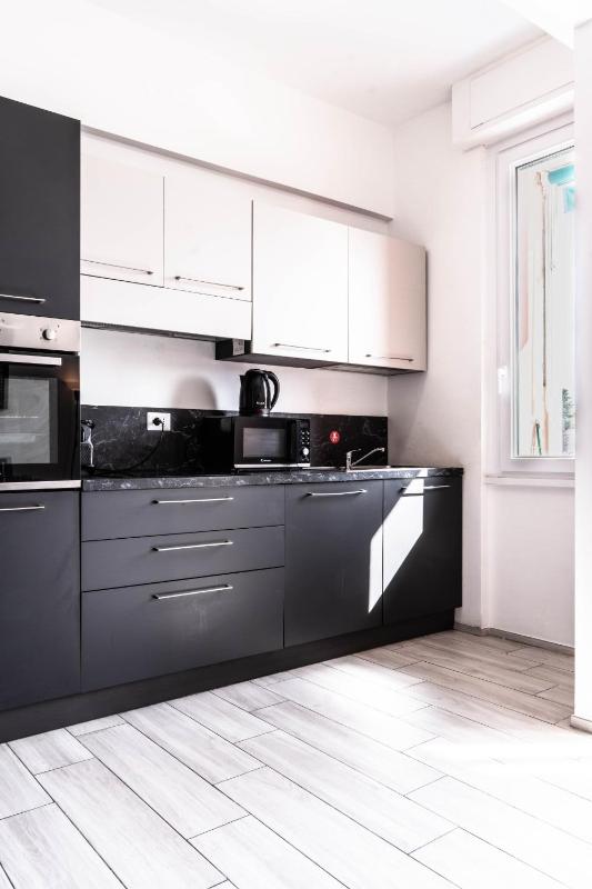 Sturla Modern Apartment by Wonderful Italy - image 5