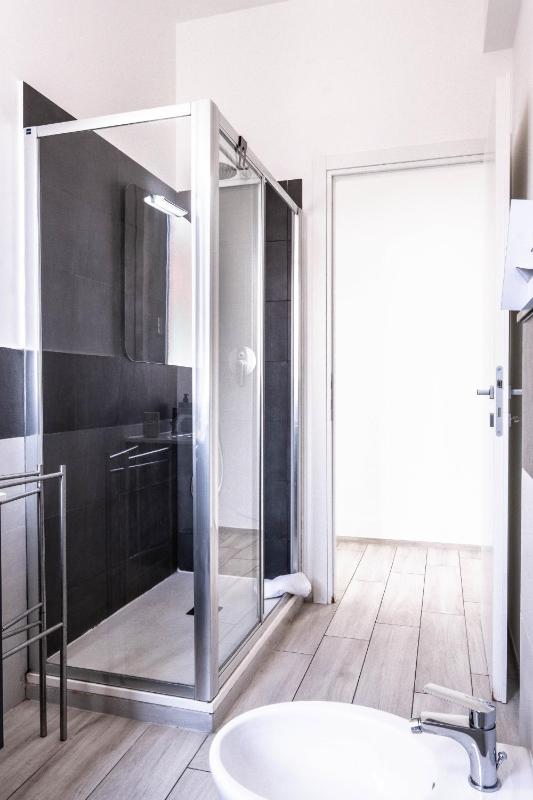 Sturla Modern Apartment by Wonderful Italy - image 8