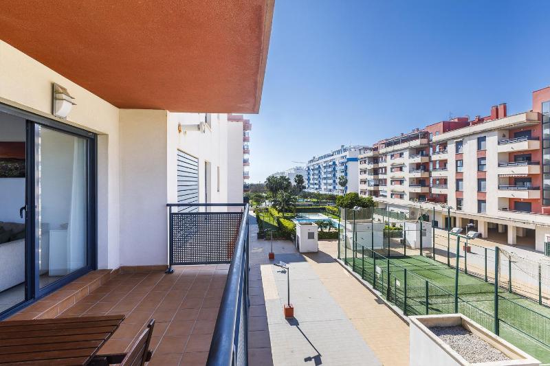 A&N Modern Coast Apartment with Pool & Parking - image 30