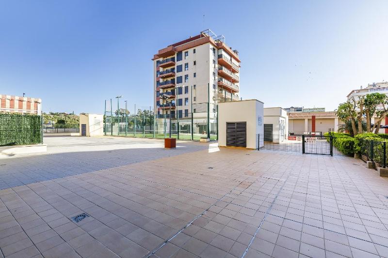 A&N Modern Coast Apartment with Pool & Parking - image 36