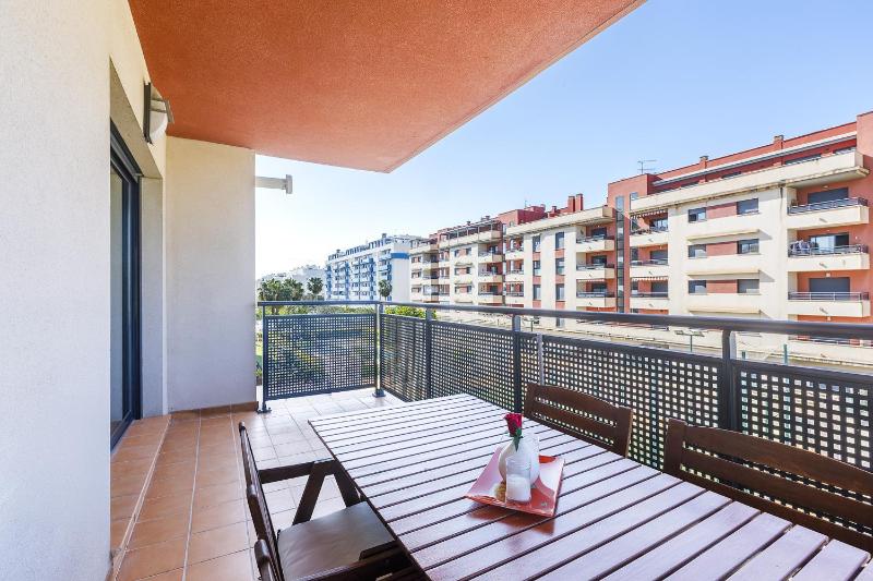 A&N Modern Coast Apartment with Pool & Parking - image 48