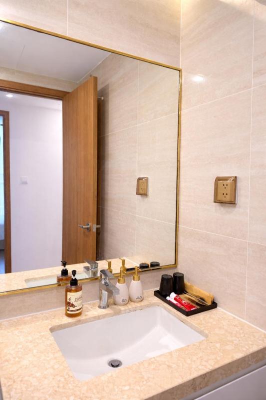 BRG Luxury Apartments - image 11