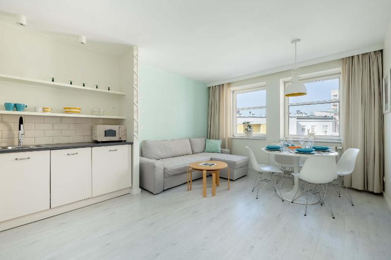 Funkcjonalne Apartamenty Blisko Zamku Książąt Pomorskich w Szczecinie by Noclegi Renters - image 17