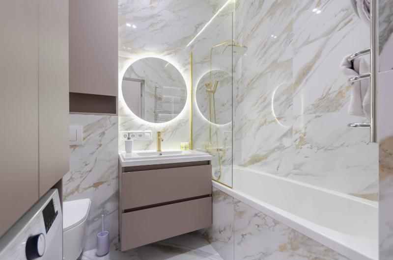 11-240 Pechersk Plaza Boichuka 17 Kyiv centre Terrace Jacuzzi Pechersk view 15 kW backup power Petrovdom Apartment - image 14
