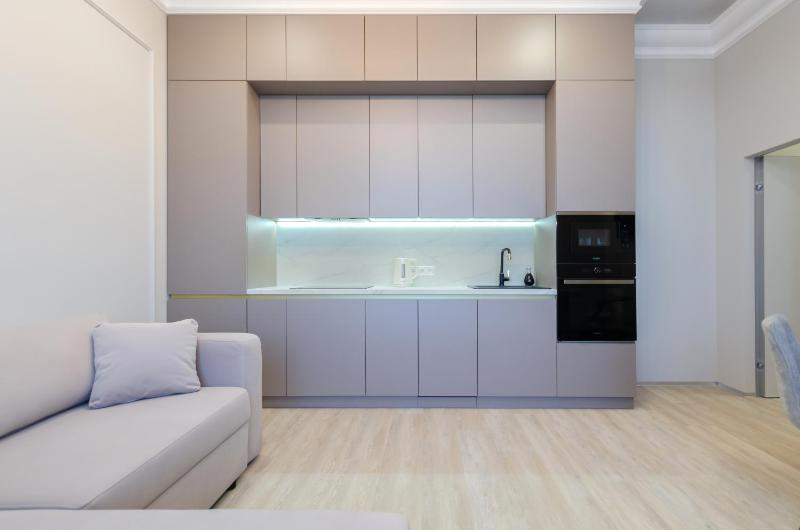 11-240 Pechersk Plaza Boichuka 17 Kyiv centre Terrace Jacuzzi Pechersk view 15 kW backup power Petrovdom Apartment - image 3