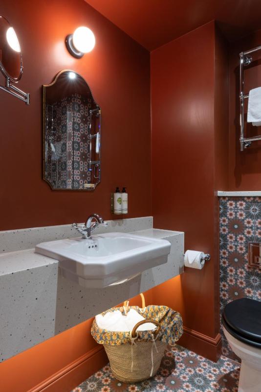 The Potters Heron - A Heartwood Inn - image 43