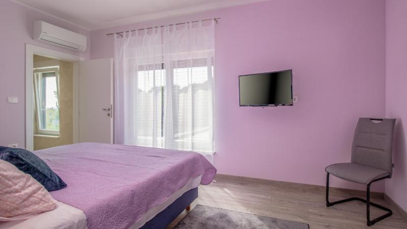 Villa Leana by Villas Guide - image 12