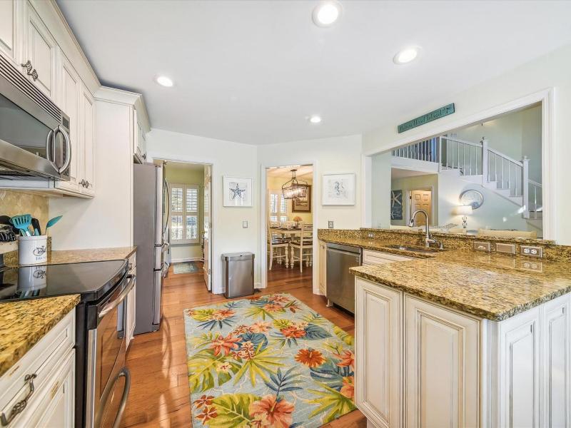 29 Off Shore Drive - image 13