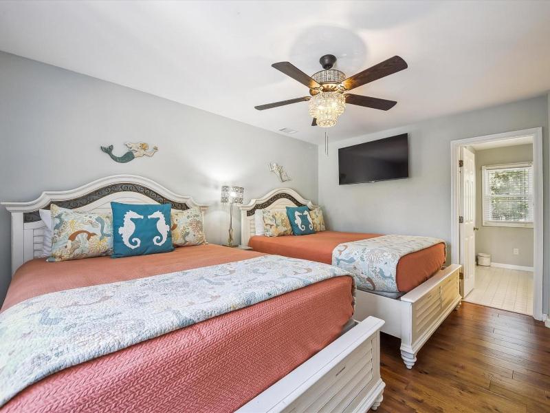 29 Off Shore Drive - image 19