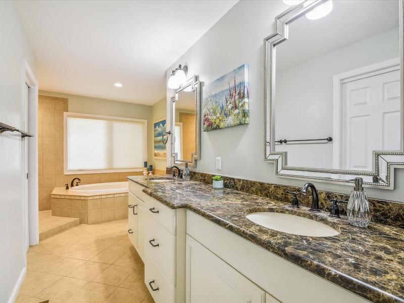 29 Off Shore Drive - image 32
