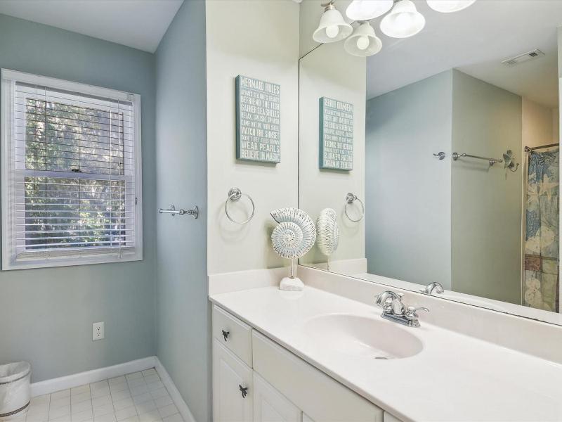 29 Off Shore Drive - image 22