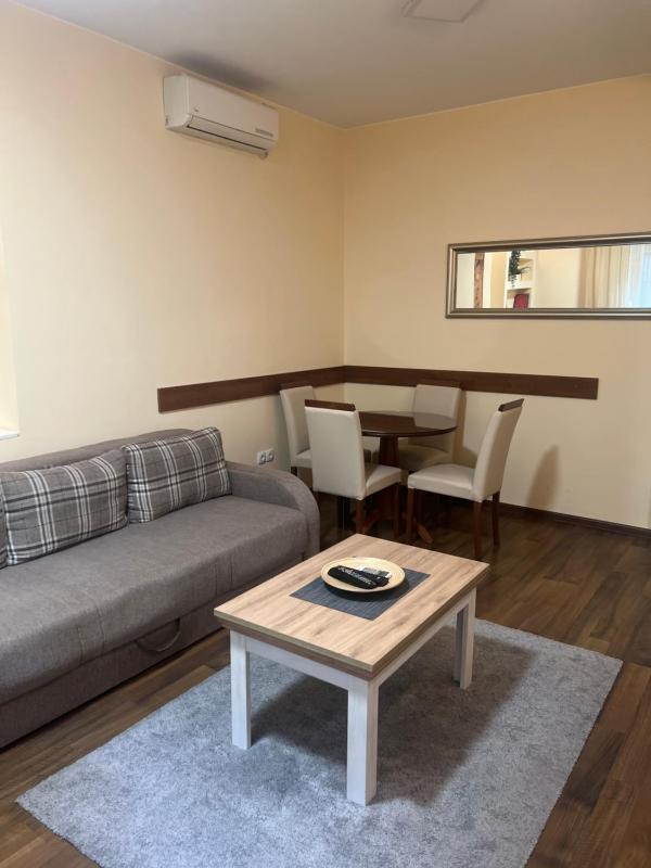Safari Apartment - image 5