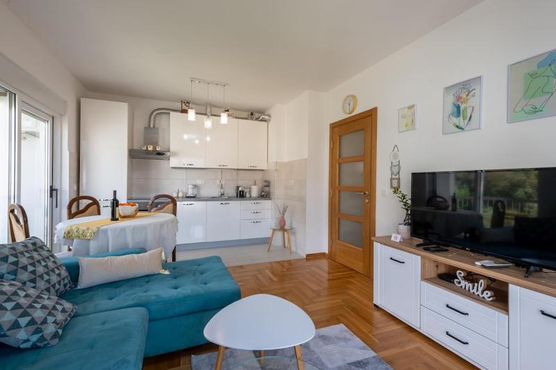 Cozy Adriatic Nest- 7 Minute Walk to the Sea - image 8