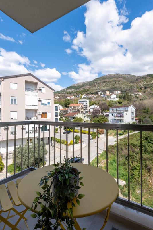 Cozy Adriatic Nest- 7 Minute Walk to the Sea - image 2