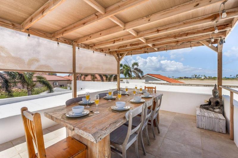 Ruby Villa with Rooftop by Signature Stays Aruba - image 16