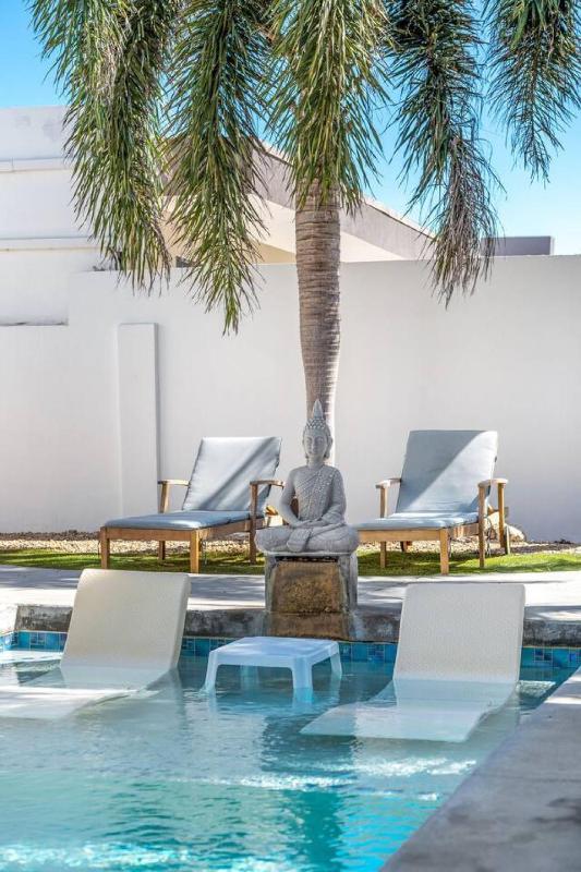 Ruby Villa with Rooftop by Signature Stays Aruba - image 3