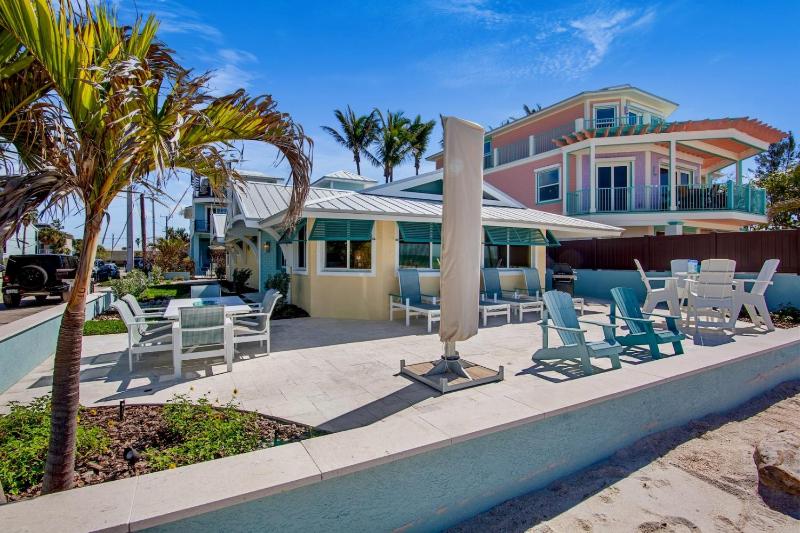 Cottage by the Sea - Gulf Front On the Beach! by Anna Maria Life Vacation Rentals - image 17