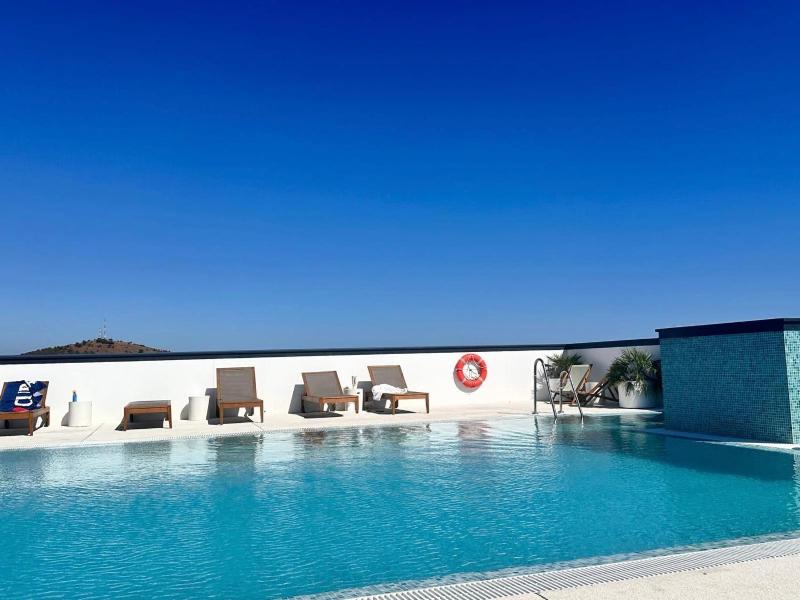 Malaga Eye - Pool Gym & Parking FREE - image 5
