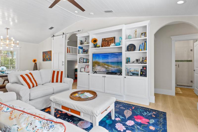 Day Dream by Anna Maria Life Vacation Rentals - image 9