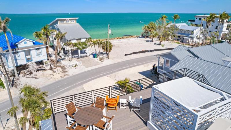 Dolce Vita - Amazing Rooftop Experience Views Pool Spa by Anna Maria Life Vacation Rentals - image 39