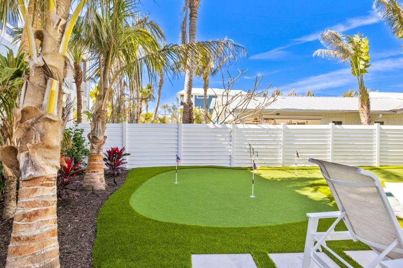 Dolce Vita - Amazing Rooftop Experience Views Pool Spa by Anna Maria Life Vacation Rentals - image 46