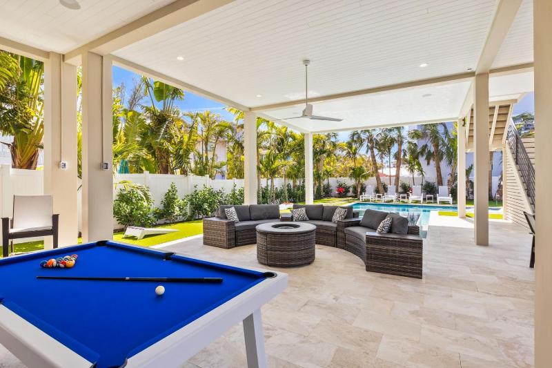Dolce Vita - Amazing Rooftop Experience Views Pool Spa by Anna Maria Life Vacation Rentals - image 14
