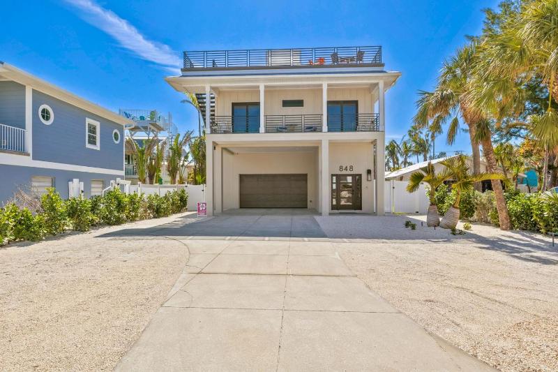 Dolce Vita - Amazing Rooftop Experience Views Pool Spa by Anna Maria Life Vacation Rentals - image 47