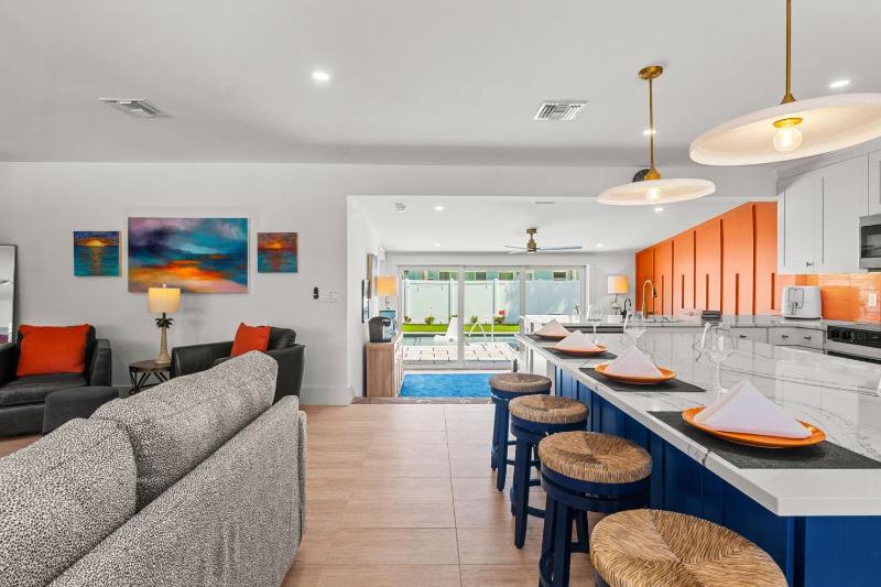Fancy That by Anna Maria Life Vacation Rentals - image 37