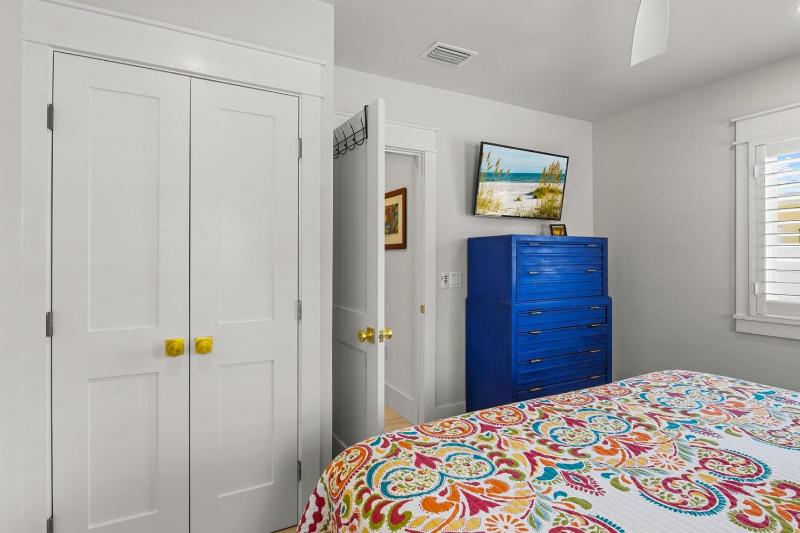 Fancy That by Anna Maria Life Vacation Rentals - image 22