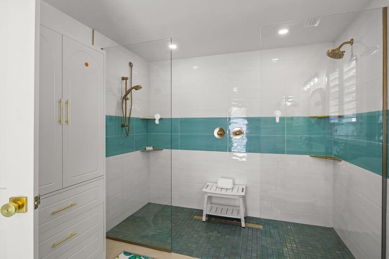 Fancy That by Anna Maria Life Vacation Rentals - image 29