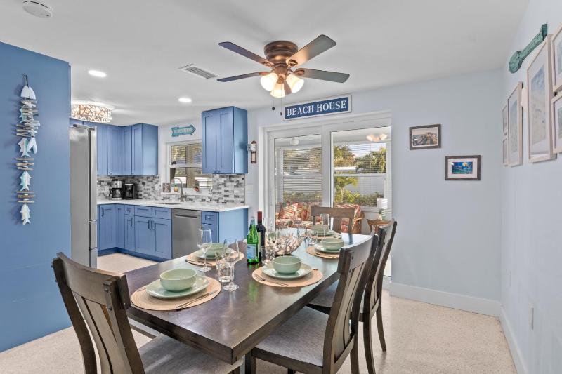 Hart of the Gulf - Dog Friendly by Anna Maria Life Vacation Rentals - image 45