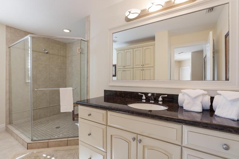 La Plage - Gulf Views! Heated Pool & Spa! Elevator by Anna Maria Life Vacation Rentals - image 22