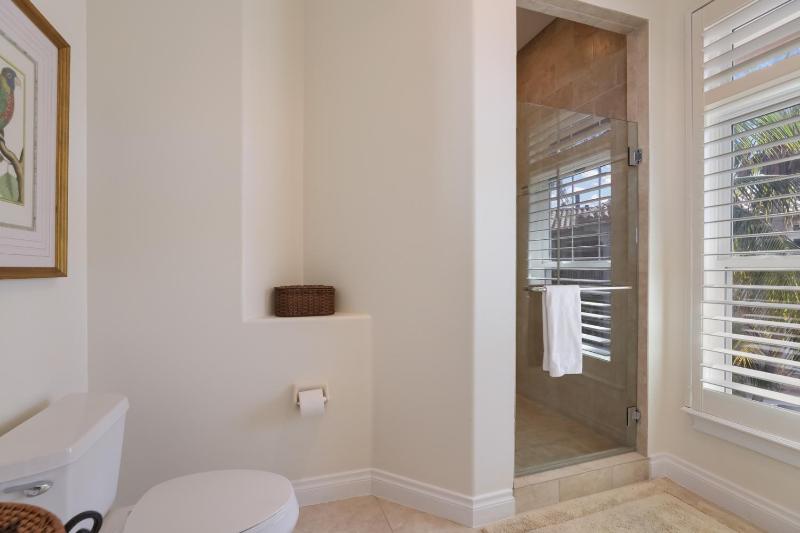 La Plage - Gulf Views! Heated Pool & Spa! Elevator by Anna Maria Life Vacation Rentals - image 38