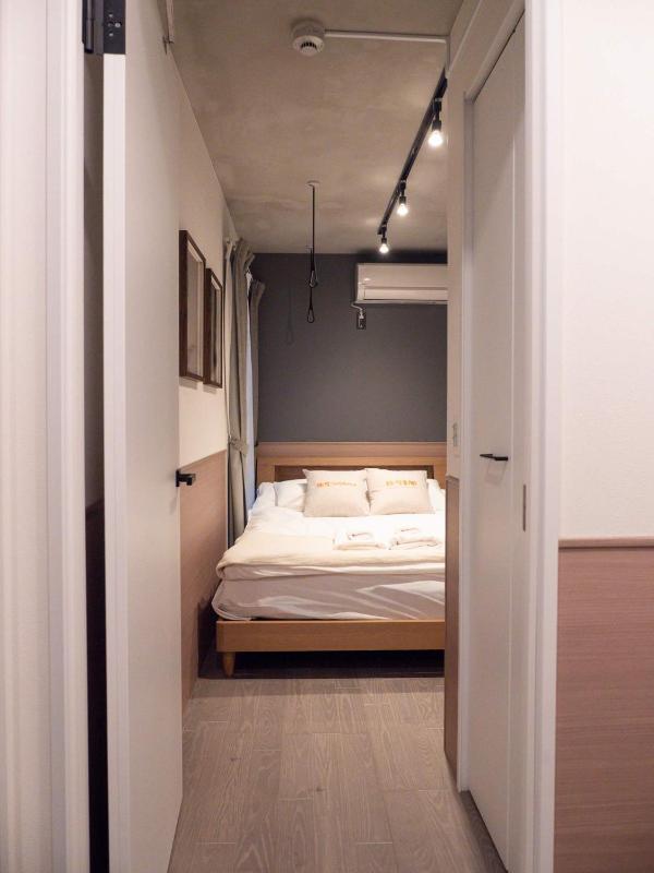 Triphome Sugamo Label - image 4