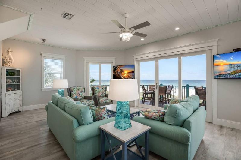 Lazy Loggerhead - Gulf Front! On the Beach! by Anna Maria Life Vacation Rentals - image 23
